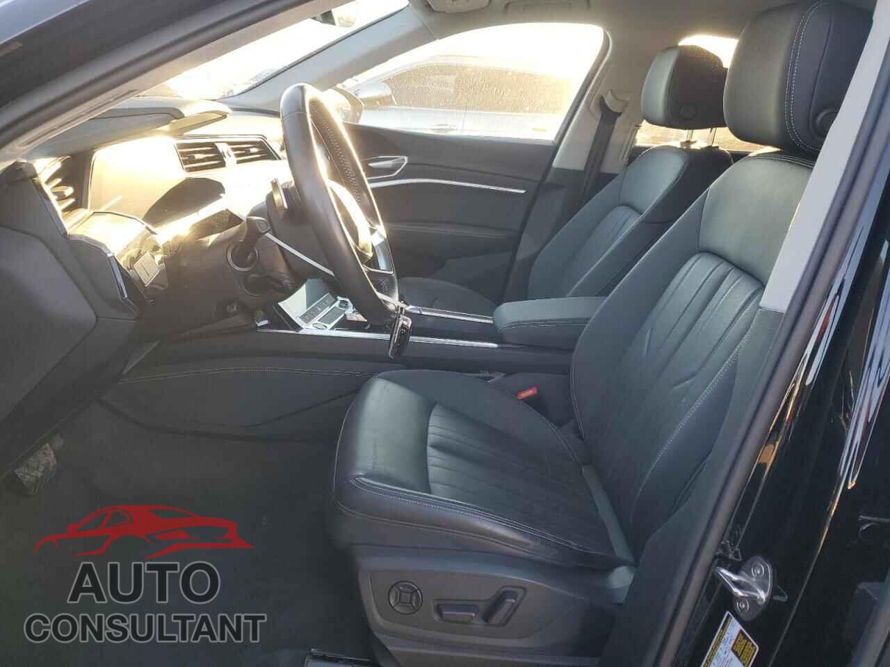 AUDI E-TRON 2021 - WA1AAAGE7MB022767