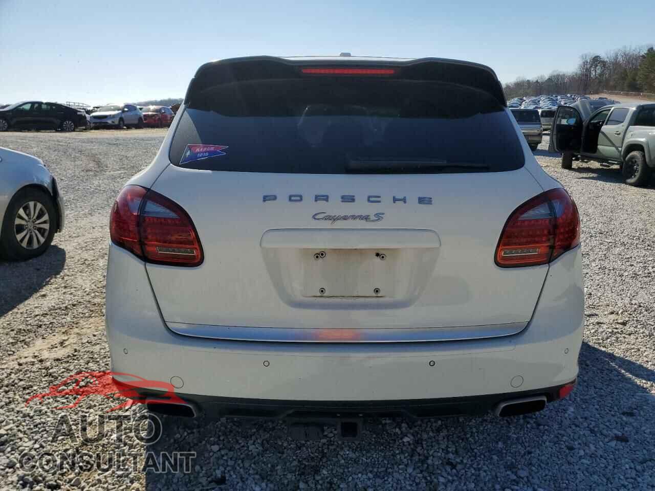 PORSCHE CAYENNE 2011 - WP1AB2A29BLA53273