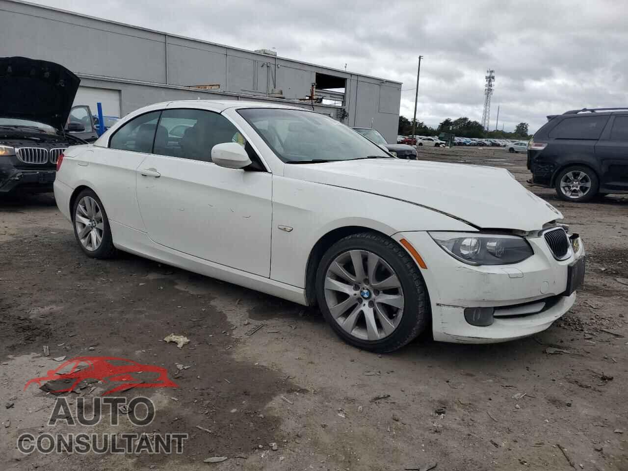 BMW 3 SERIES 2013 - WBADW3C52DJ526586
