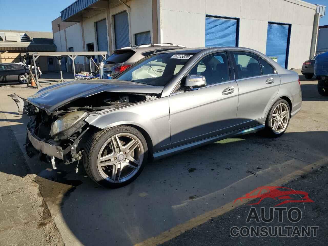 MERCEDES-BENZ C-CLASS 2009 - WDDGF54X39R059009