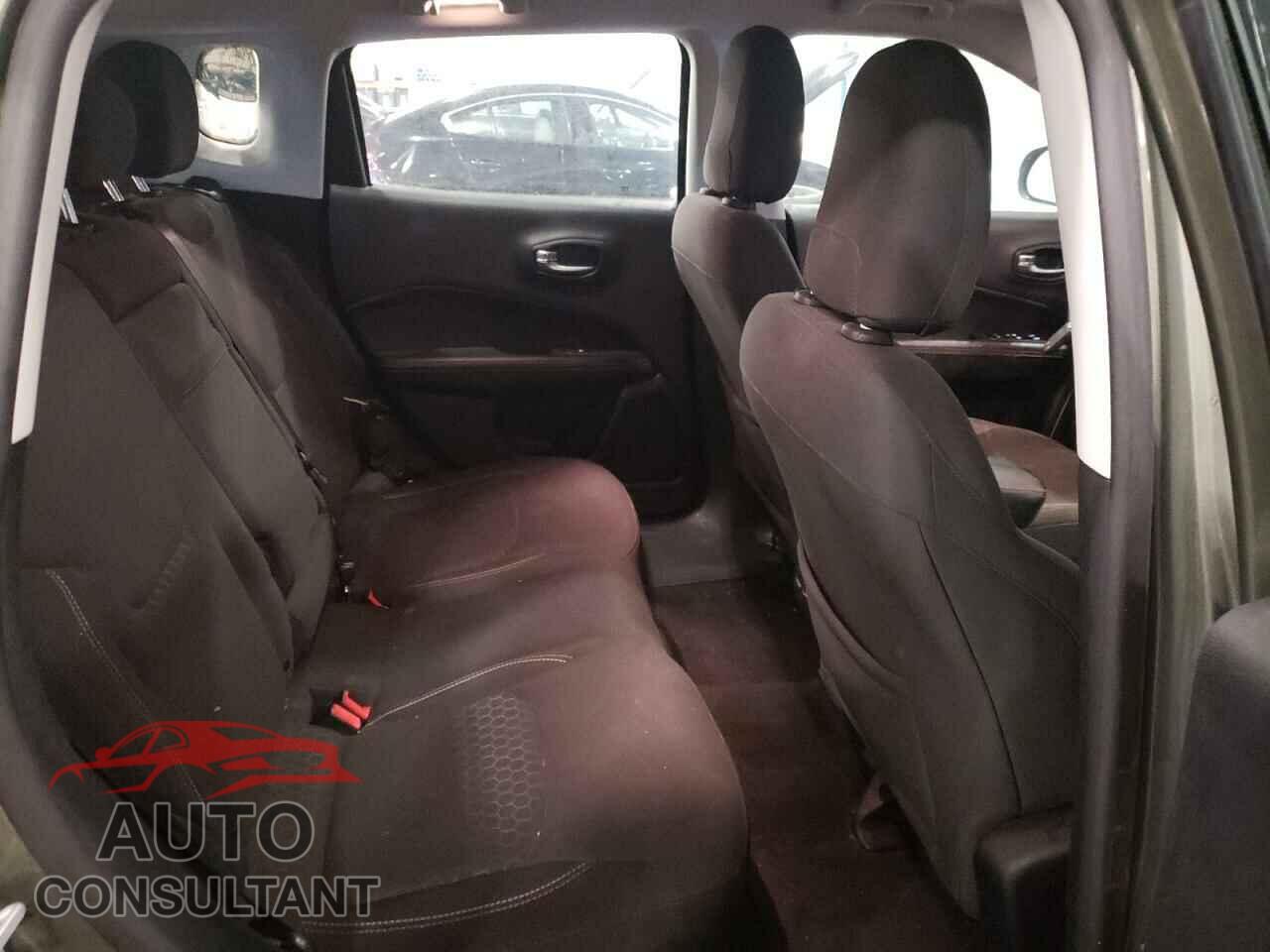 JEEP COMPASS 2018 - 3C4NJDABXJT162913