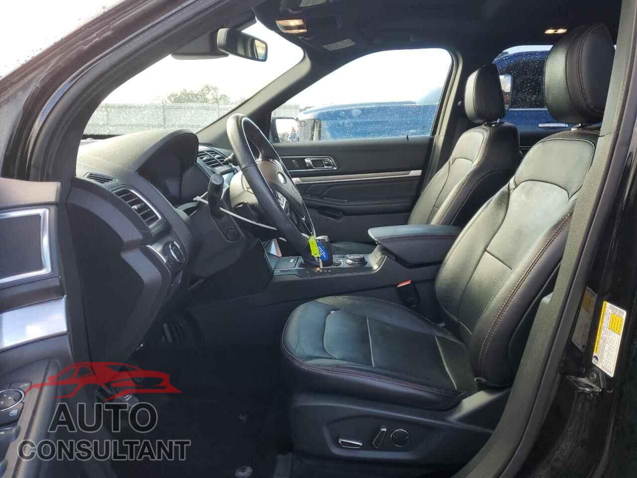 FORD EXPLORER 2018 - 1FM5K8GT4JGB43651