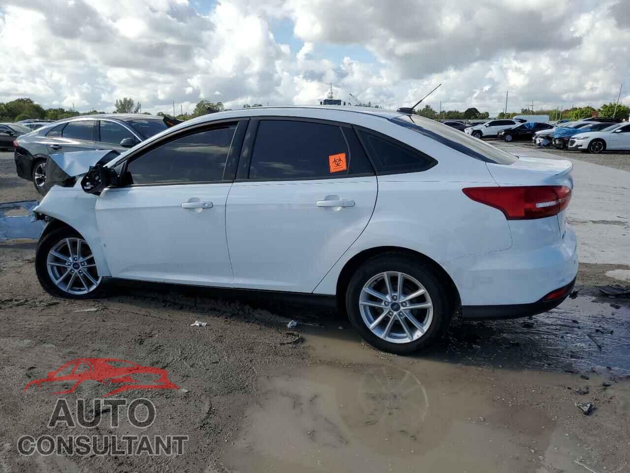 FORD FOCUS 2016 - 1FADP3F21GL228918