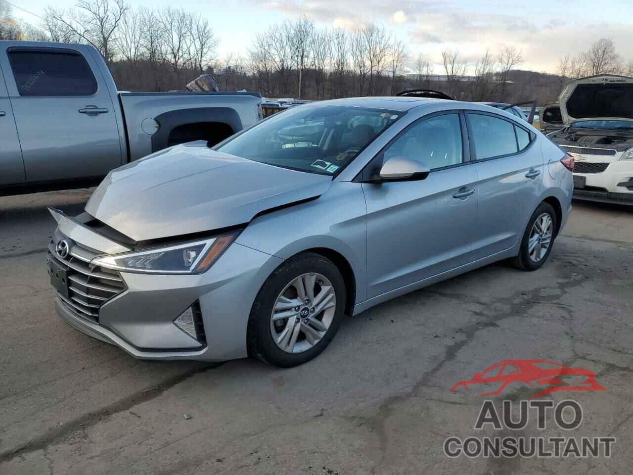 HYUNDAI ELANTRA 2020 - 5NPD84LF2LH565715