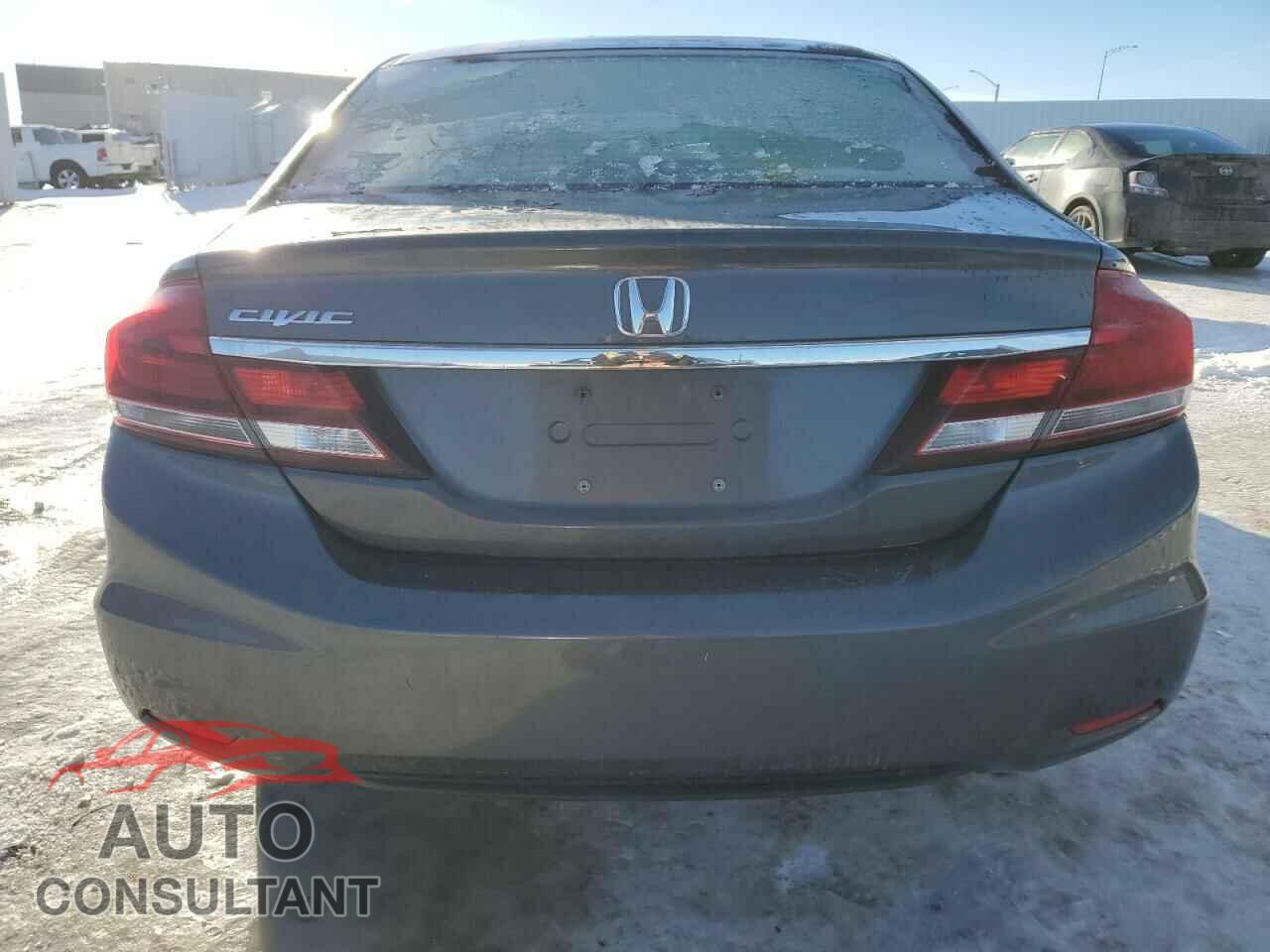 HONDA CIVIC 2013 - 2HGFB2E45DH036068