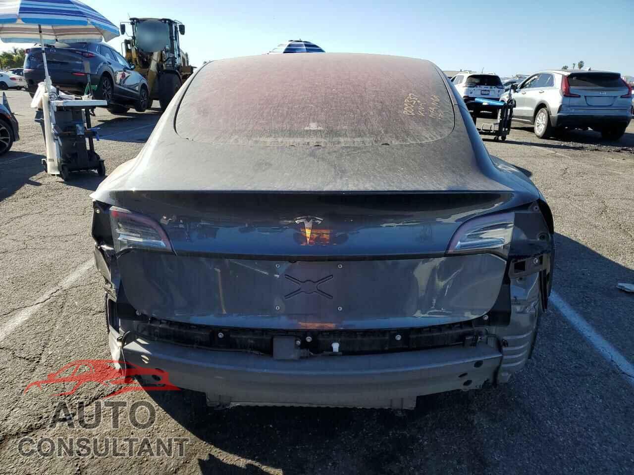 TESLA MODEL 3 2017 - 5YJ3E1EA7HF000337