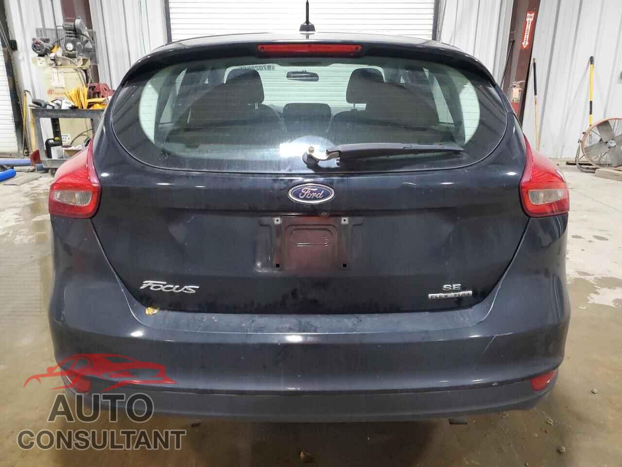 FORD FOCUS 2016 - 1FADP3K23GL274501