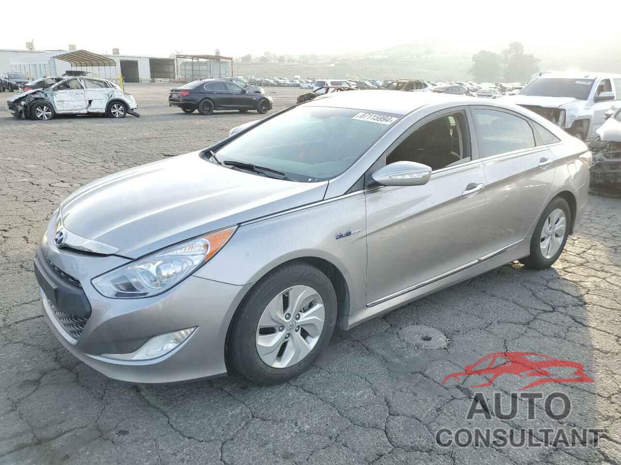 HYUNDAI SONATA 2013 - KMHEC4A45DA088318