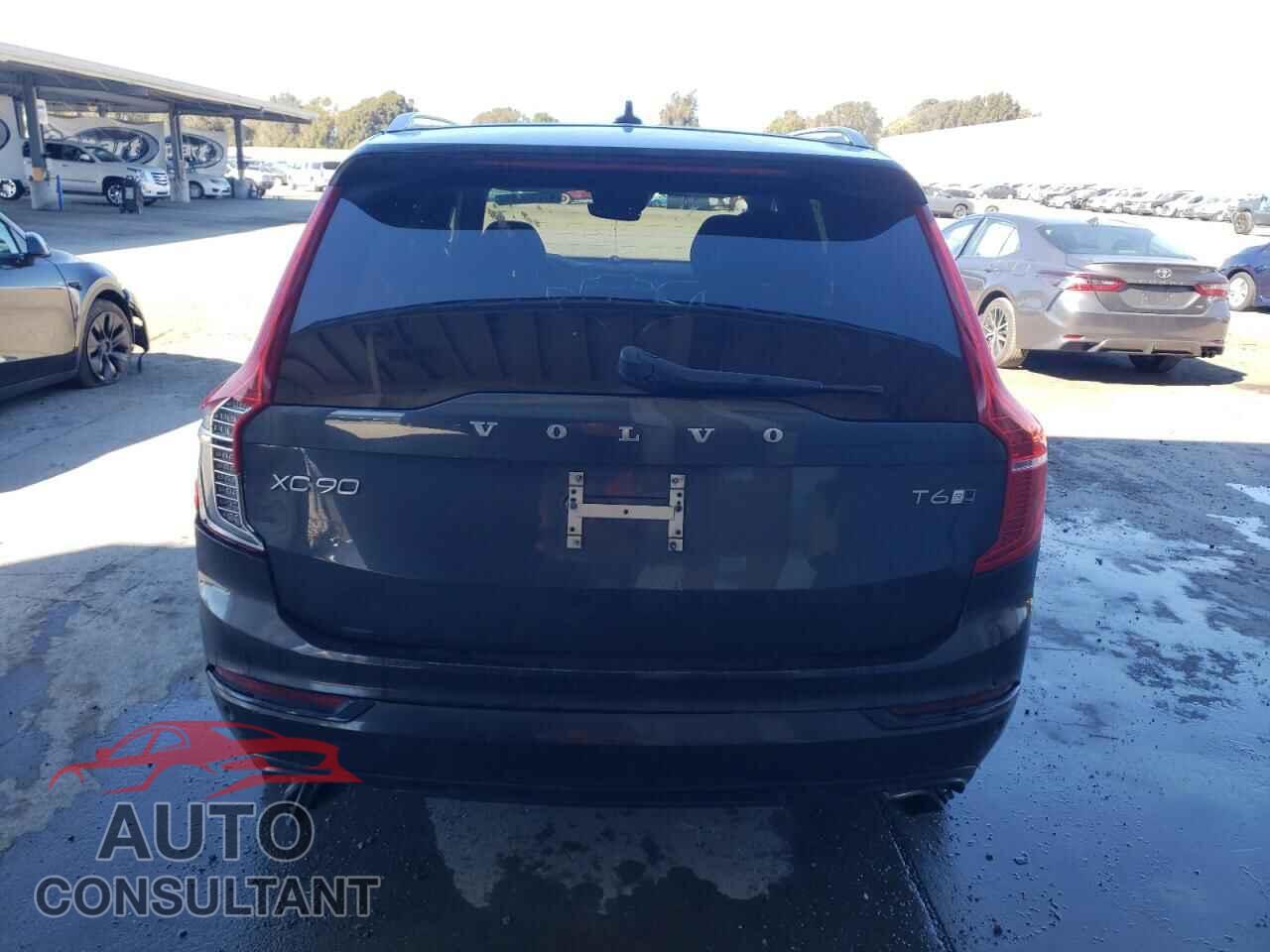 VOLVO XC90 2016 - YV4A22PM9G1058077
