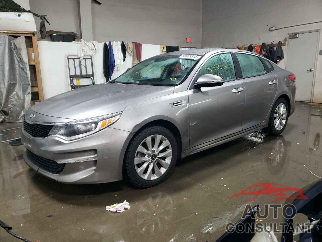 KIA OPTIMA 2018 - 5XXGT4L33JG264123
