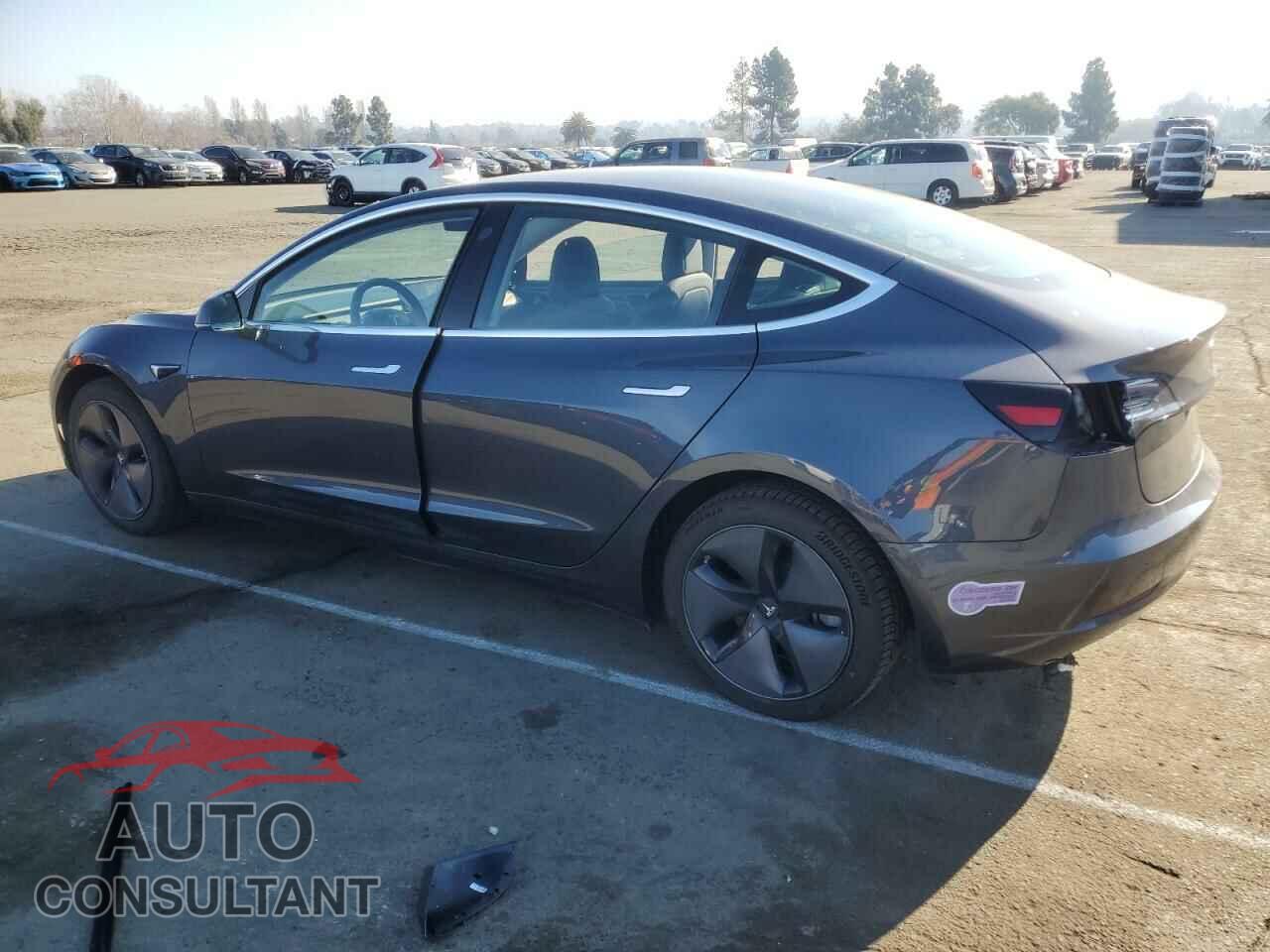 TESLA MODEL 3 2018 - 5YJ3E1EA8JF157722