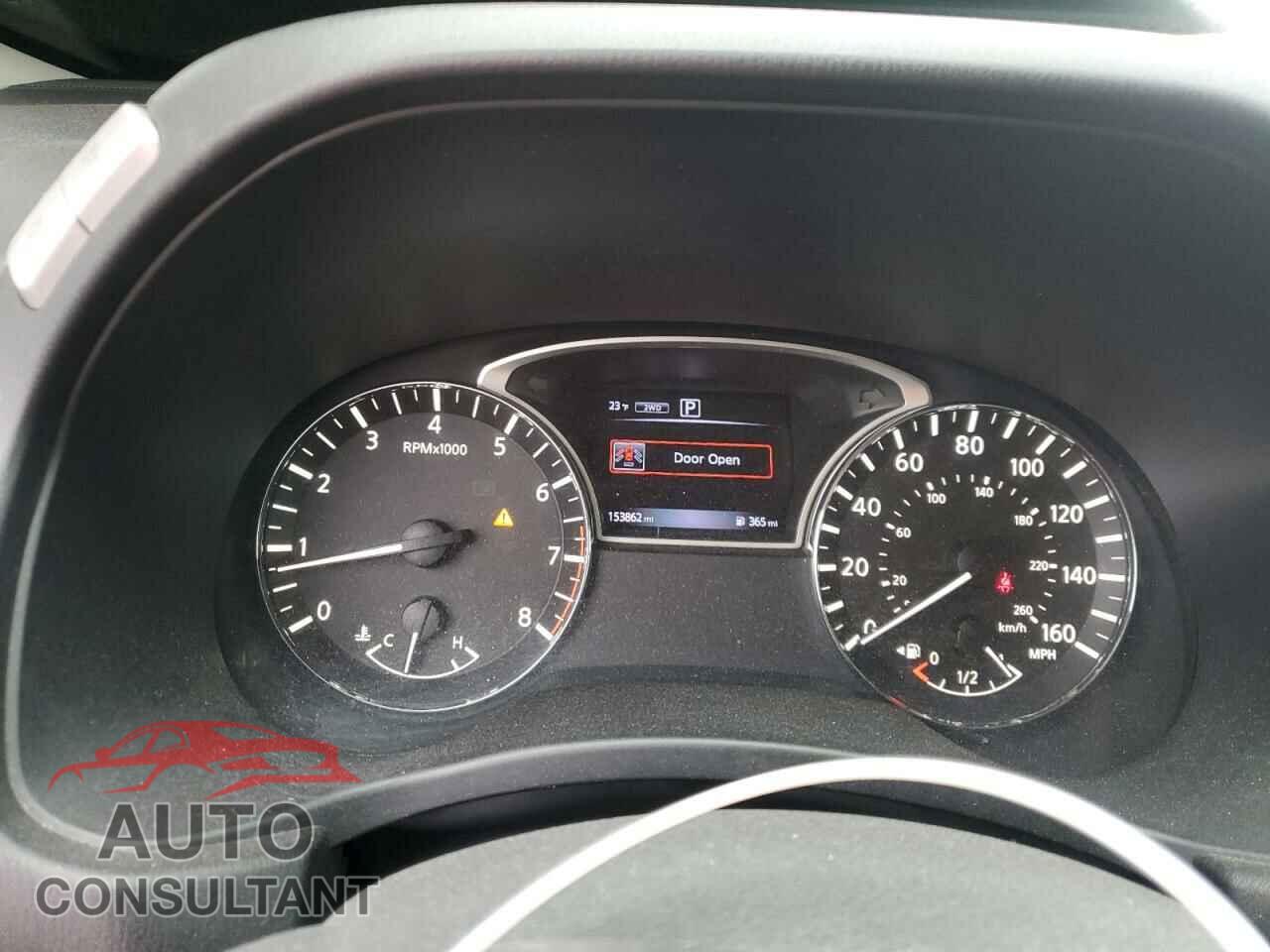 NISSAN PATHFINDER 2017 - 5N1DR2MM7HC648098