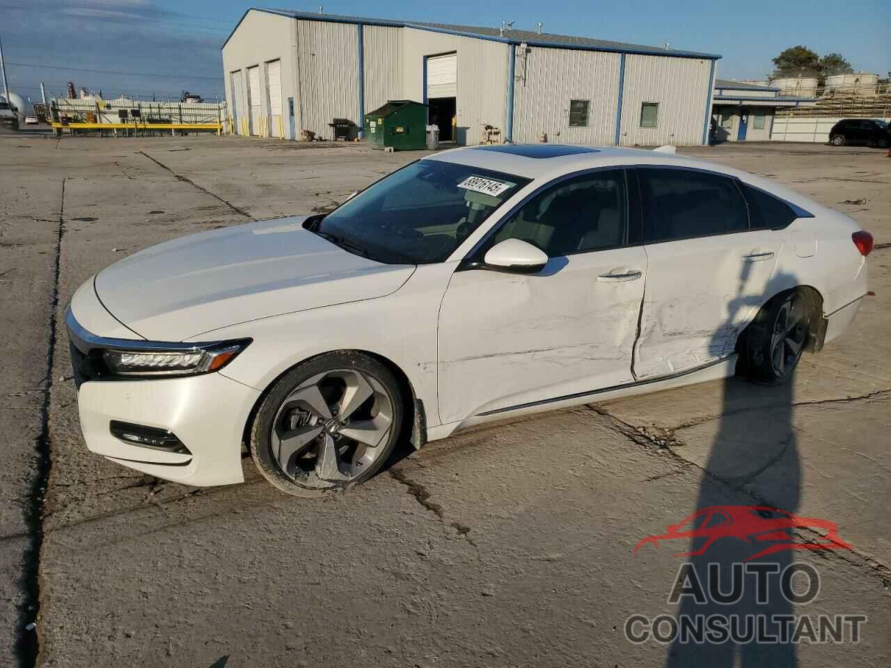 HONDA ACCORD 2018 - 1HGCV2F95JA052110