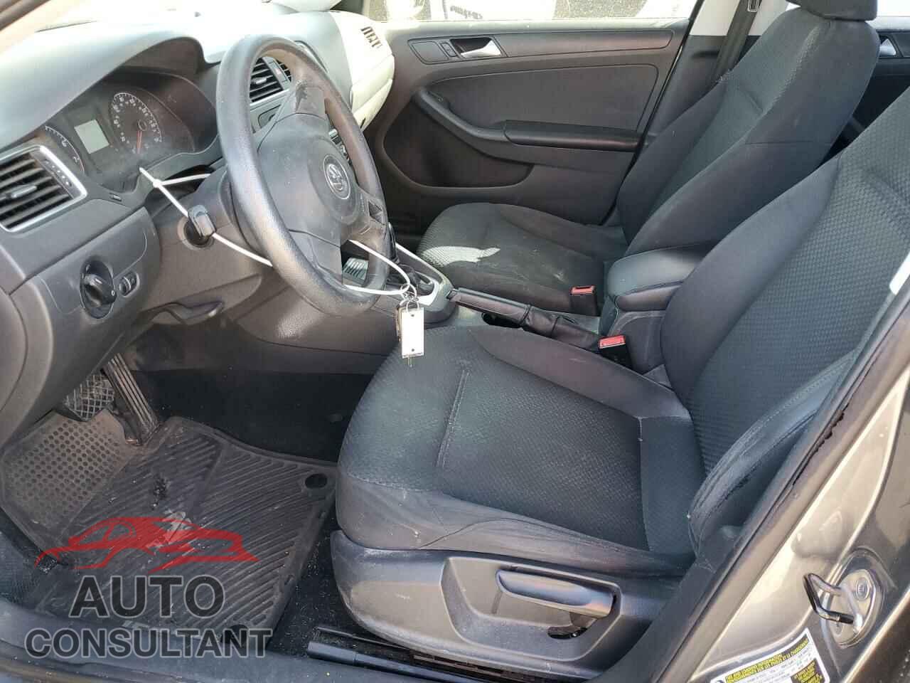 VOLKSWAGEN JETTA 2014 - 3VW2K7AJ0EM324831