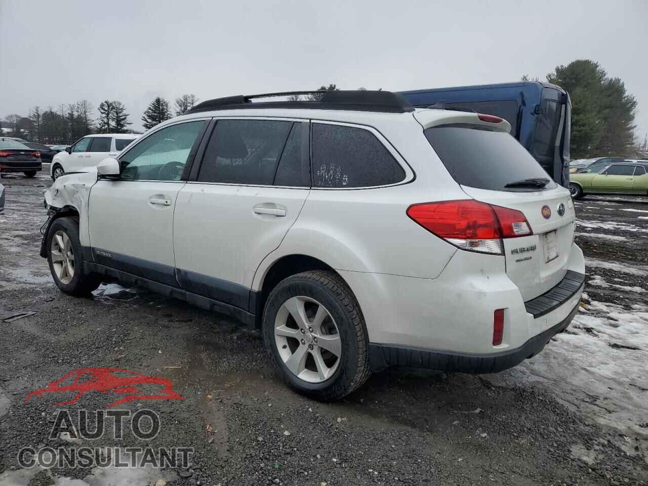 SUBARU OUTBACK 2013 - 4S4BRBJC5D3200875
