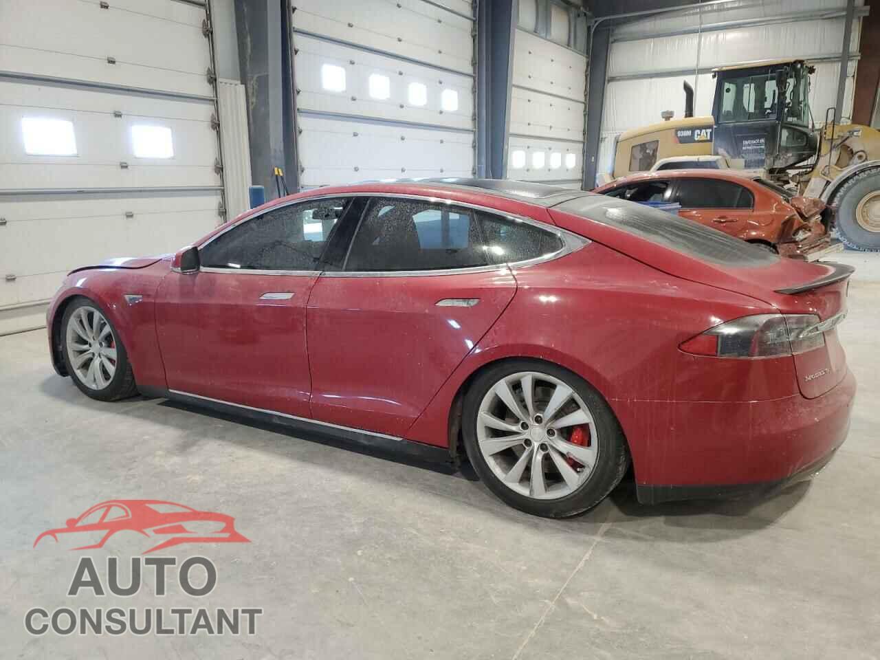 TESLA MODEL S 2015 - 5YJSA1E40FF114498