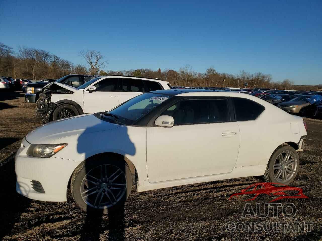 TOYOTA SCION 2012 - JTKJF5C7XC3027789
