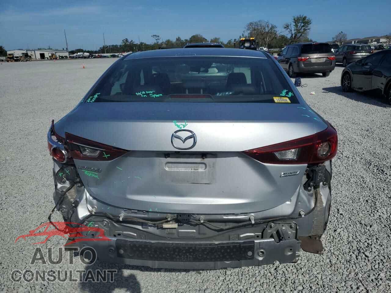 MAZDA 3 2017 - 3MZBN1V75HM111994