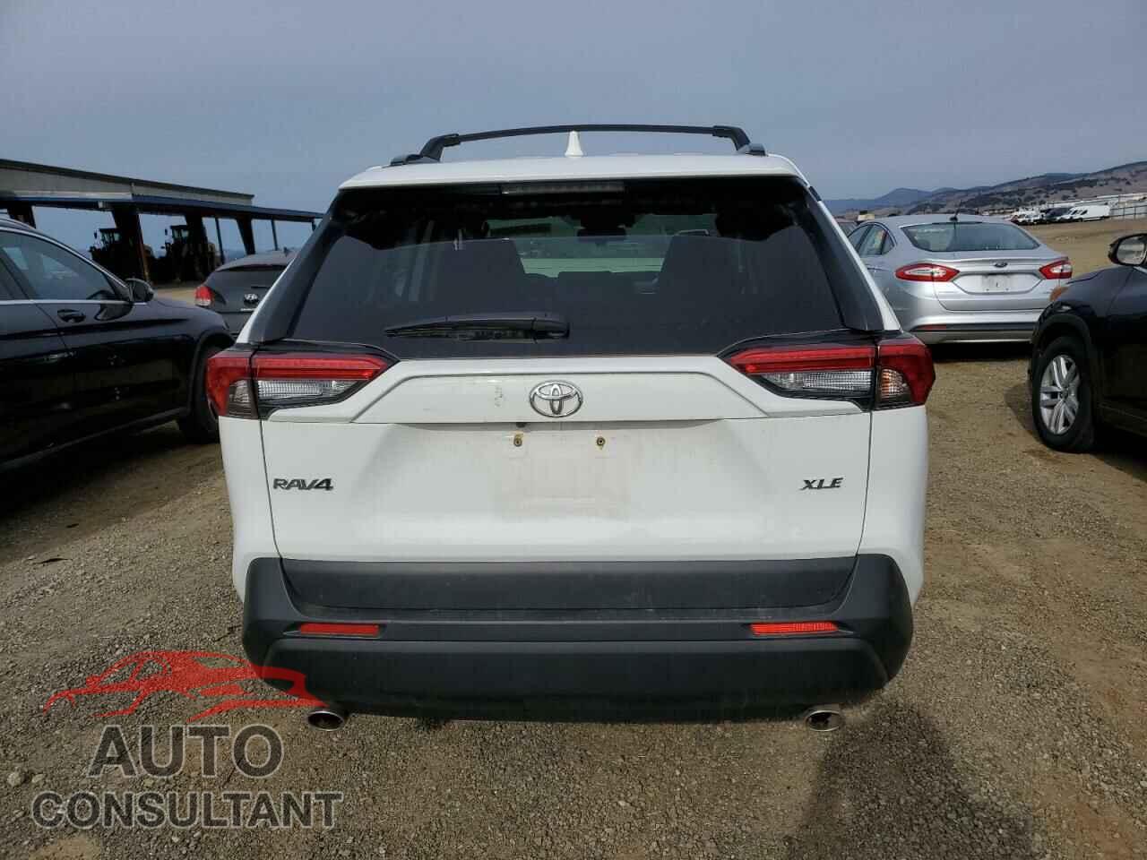 TOYOTA RAV4 2021 - JTMP1RFVXMD076732