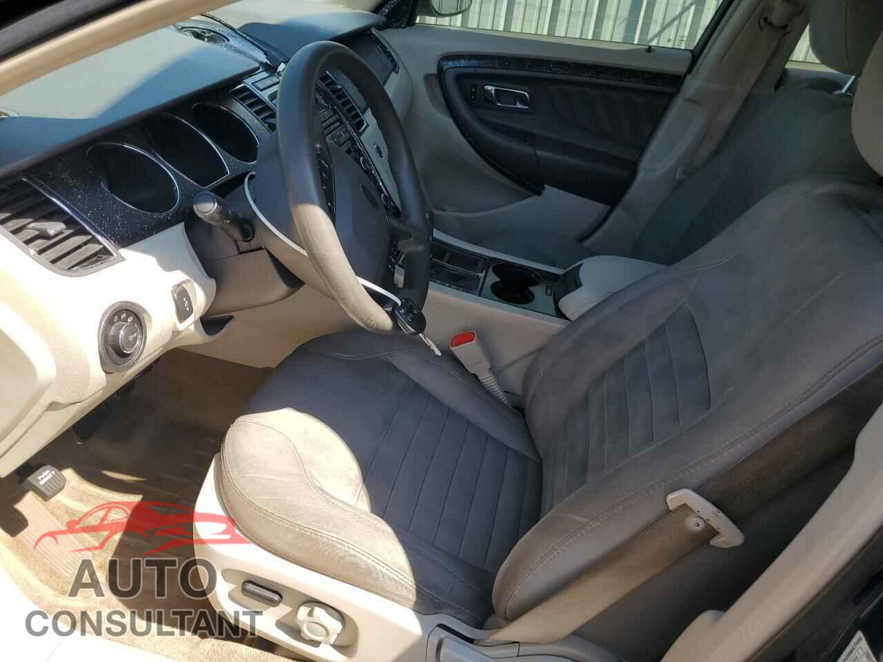 FORD TAURUS 2012 - 1FAHP2DW3CG140487
