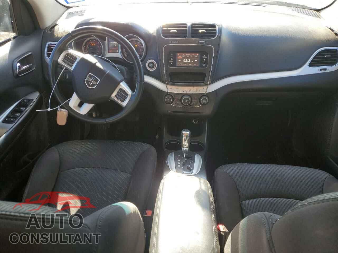 DODGE JOURNEY 2013 - 3C4PDCAB2DT722812