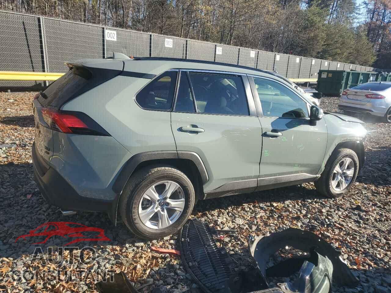 TOYOTA RAV4 2021 - JTMP1RFV2MD079916