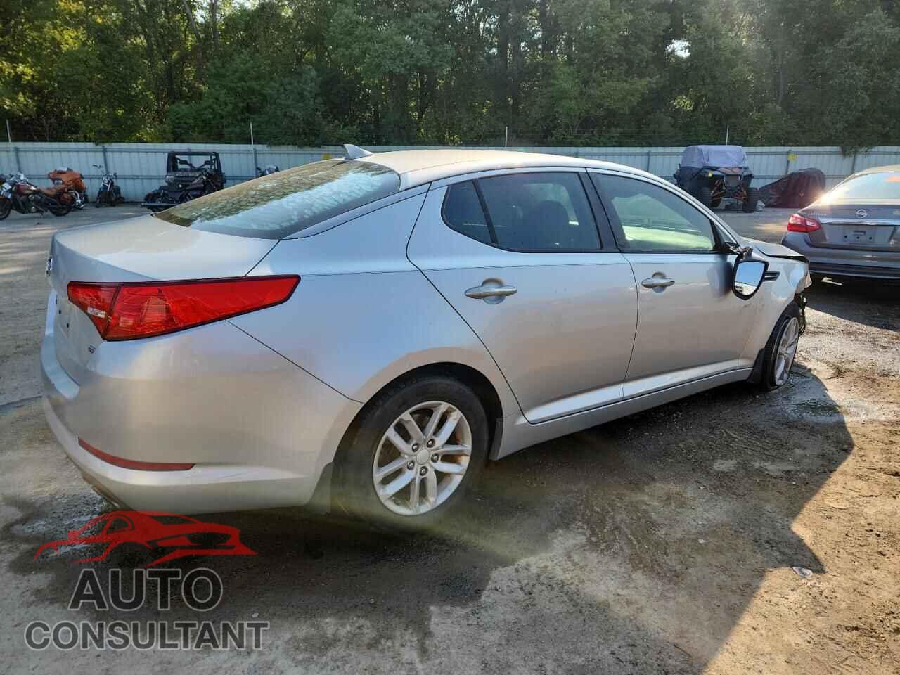 KIA OPTIMA 2013 - KNAGM4A73D5300272