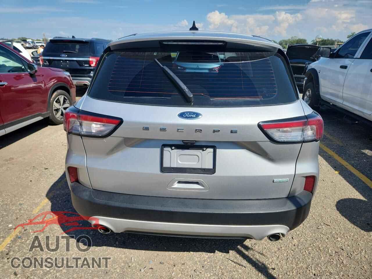 FORD ESCAPE 2020 - 1FMCU0F61LUA55921