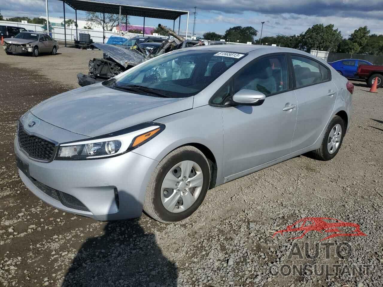 KIA FORTE 2017 - 3KPFK4A79HE028504