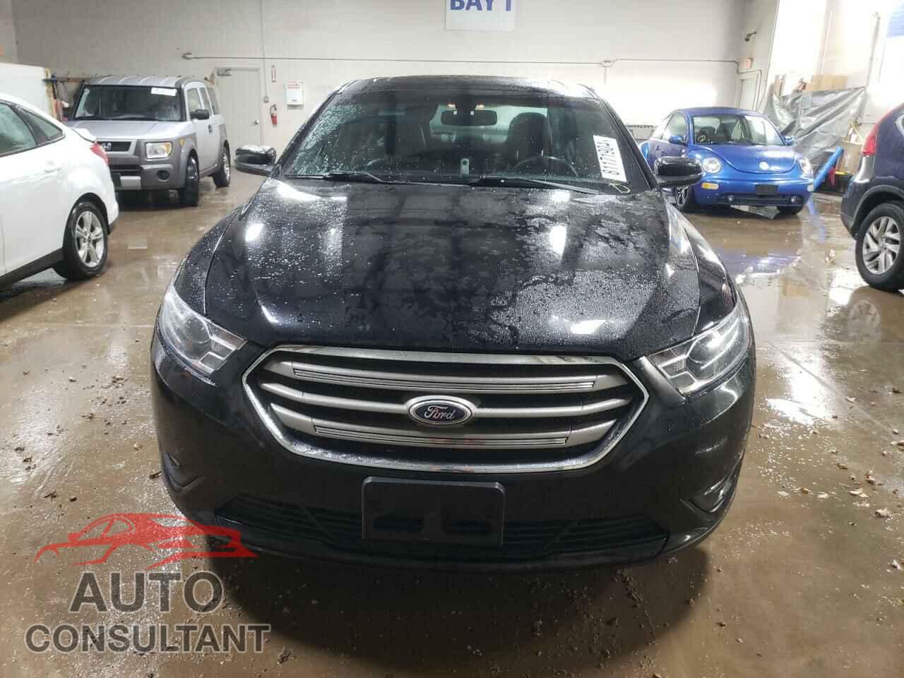 FORD TAURUS 2016 - 1FAHP2E80GG106917