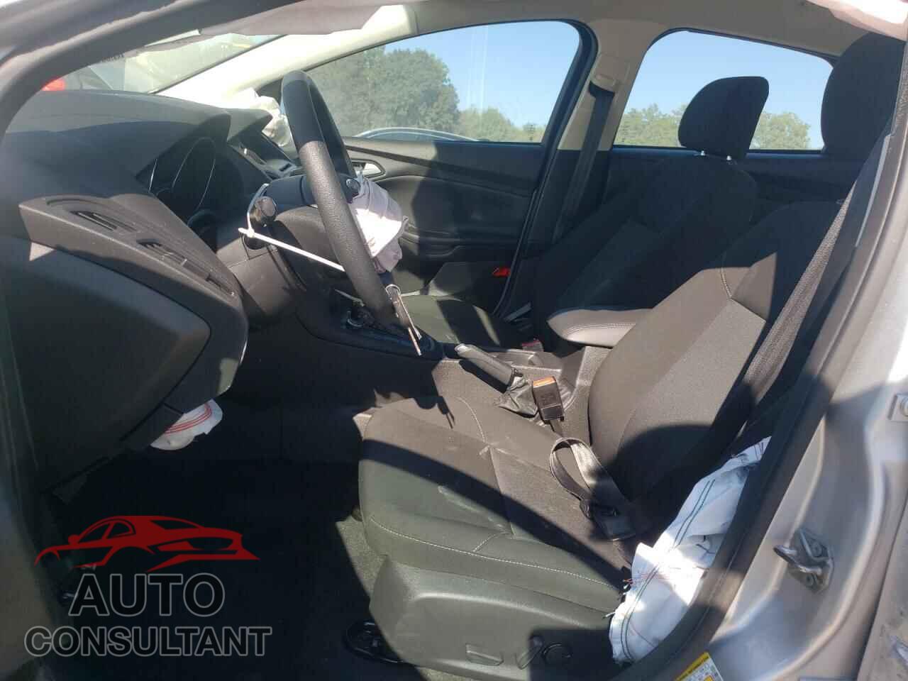 FORD FOCUS 2016 - 1FADP3FE2GL207165