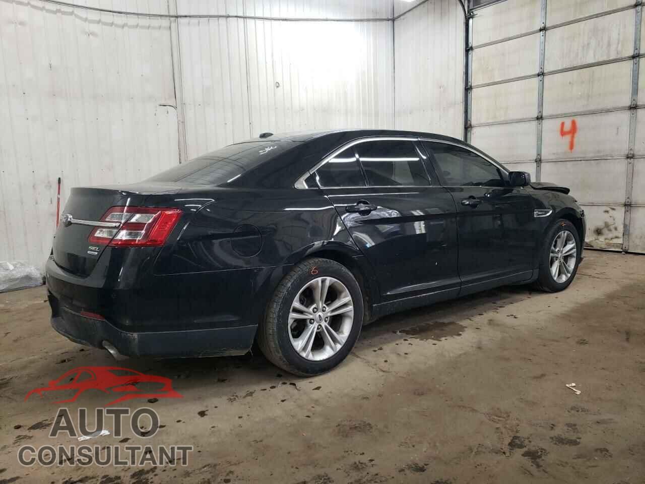 FORD TAURUS 2013 - 1FAHP2E92DG215545