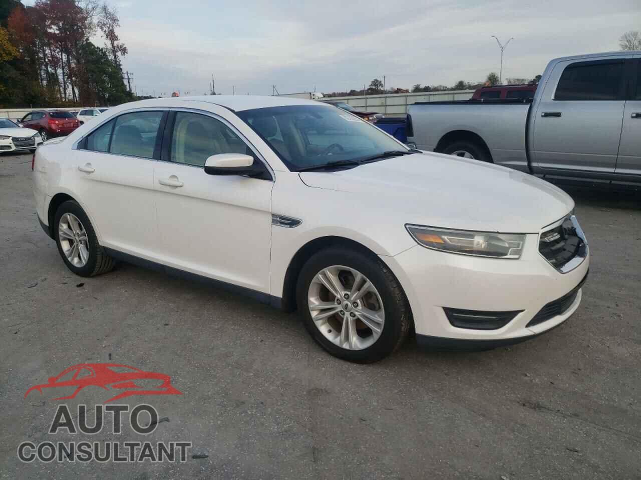 FORD TAURUS 2015 - 1FAHP2E86FG174198