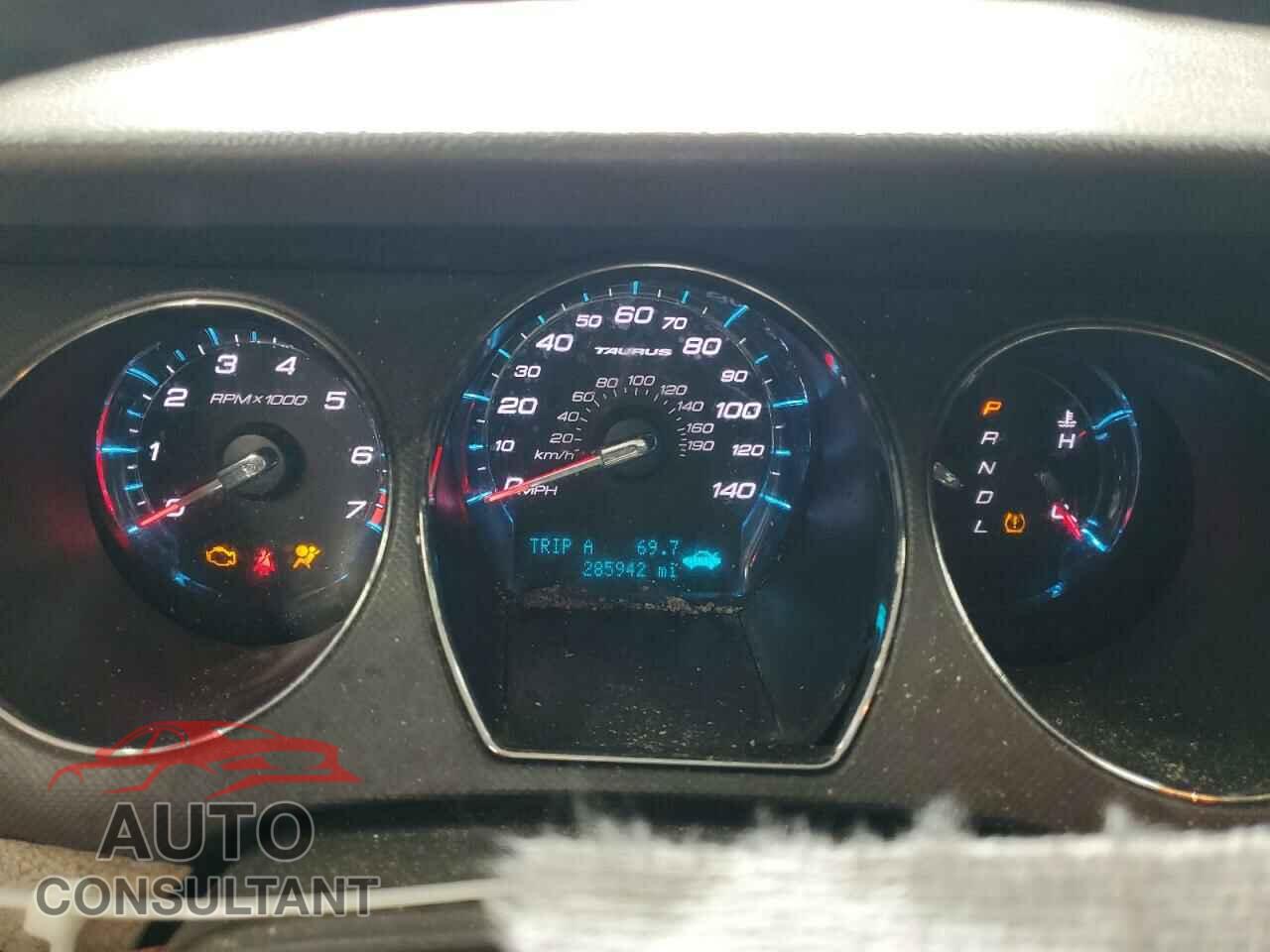 FORD TAURUS 2011 - 1FAHP2DW0BG107798