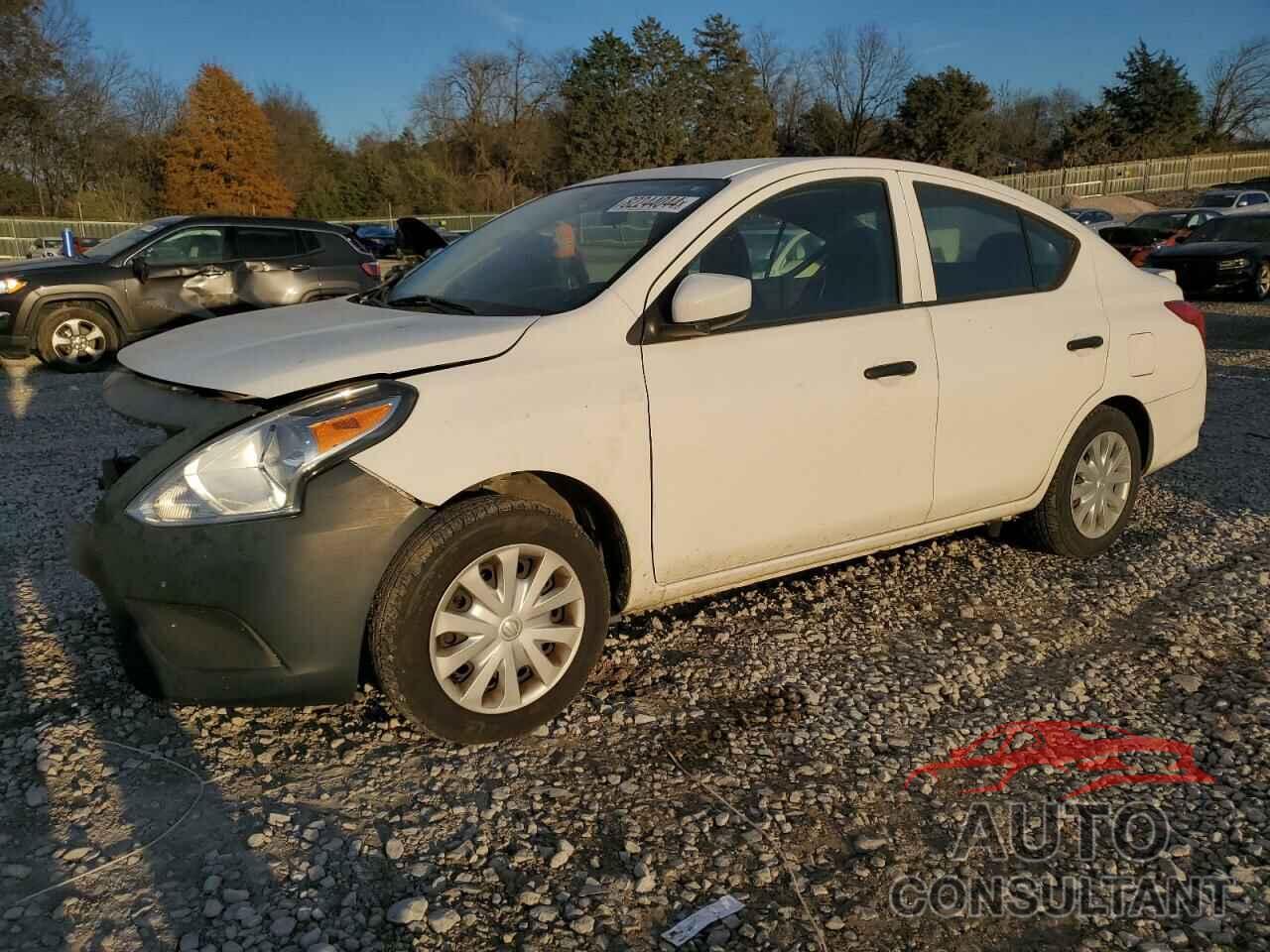 NISSAN VERSA 2017 - 3N1CN7APXHL826312