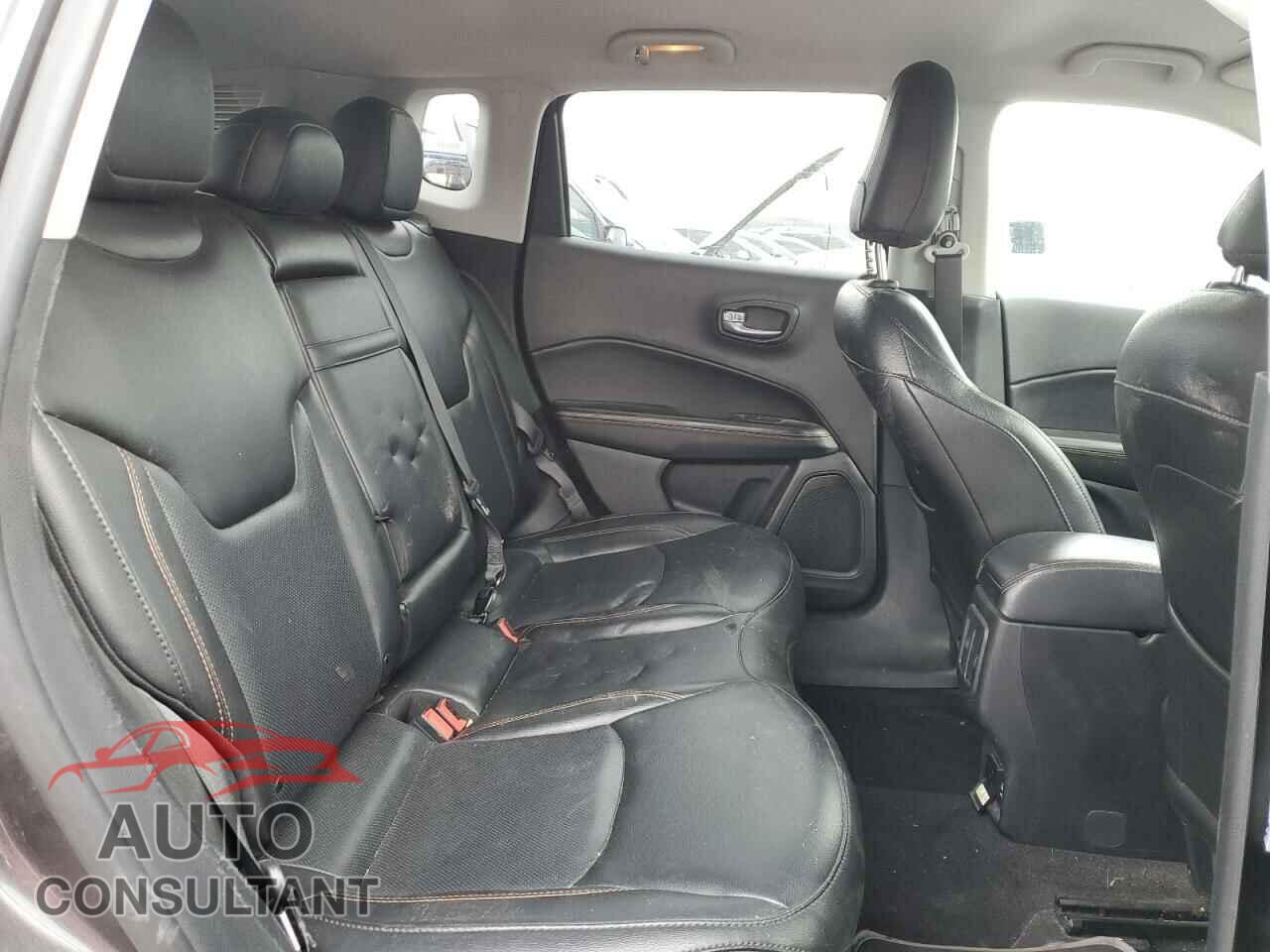 JEEP COMPASS 2019 - 3C4NJCCB0KT662765