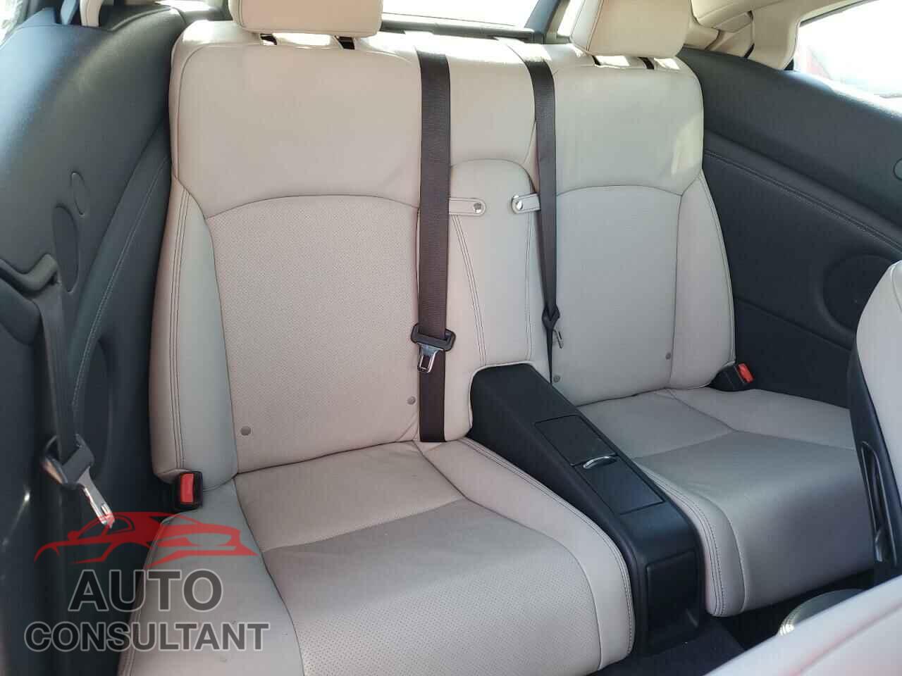 LEXUS IS 2011 - JTHFF2C22B2519140