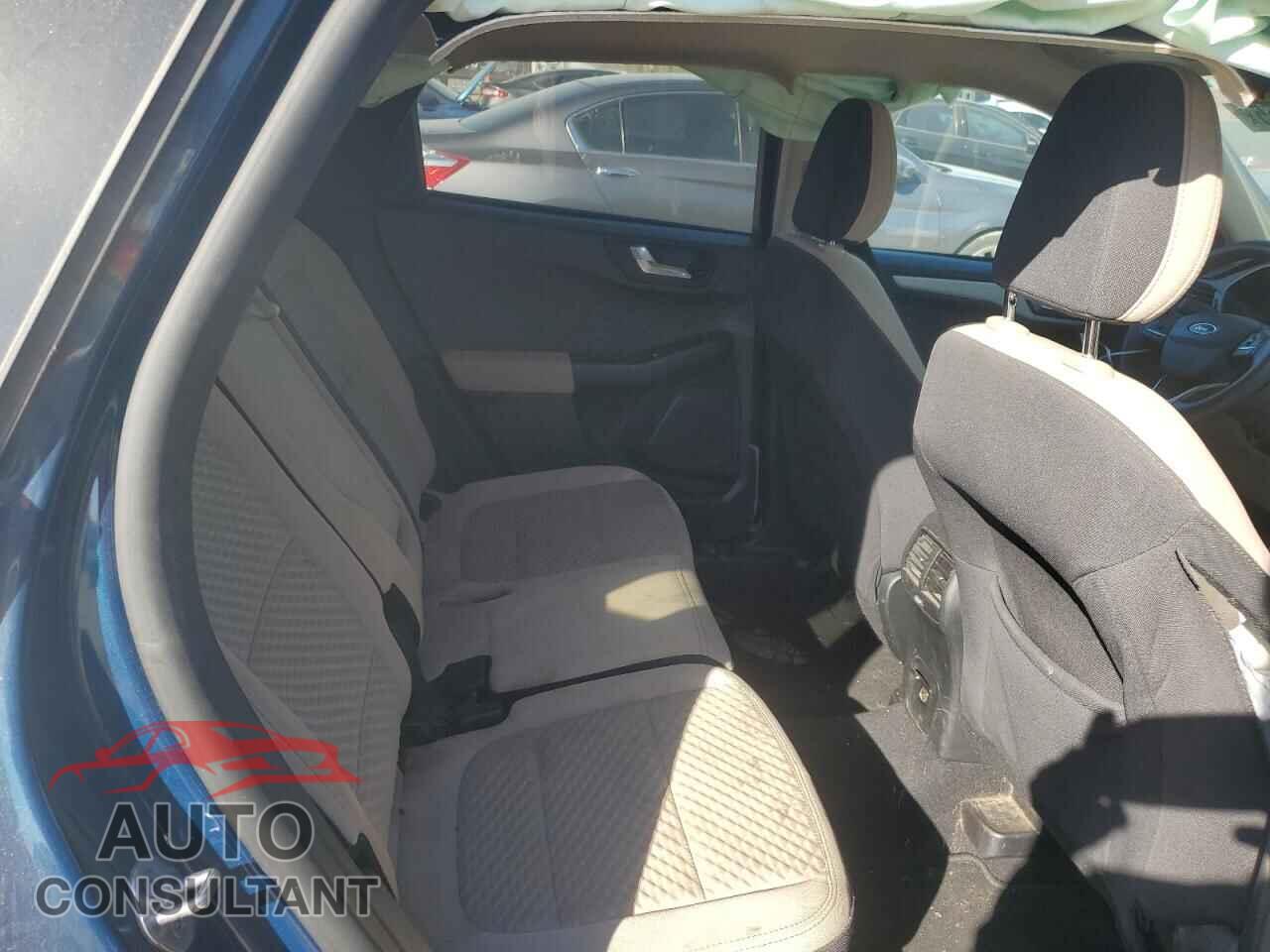 FORD ESCAPE 2020 - 1FMCU0G6XLUA32846