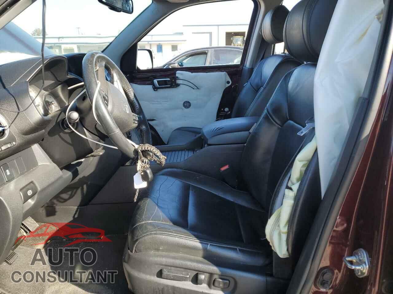 HONDA PILOT 2015 - 5FNYF4H57FB036643