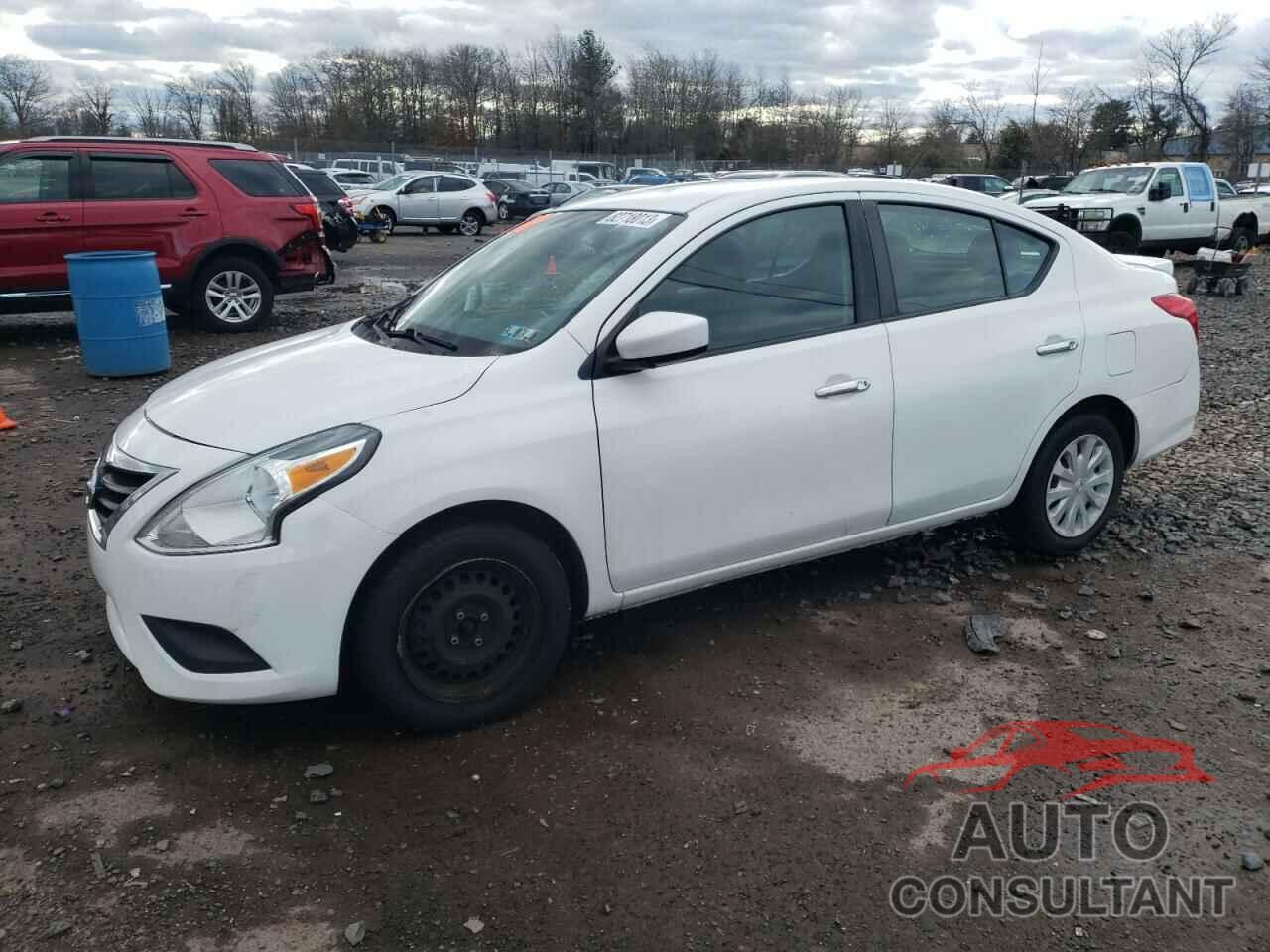 NISSAN VERSA 2019 - 3N1CN7AP7KL849957