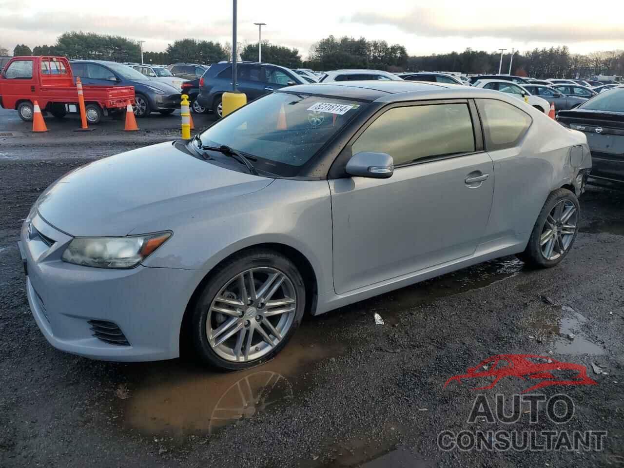 TOYOTA SCION 2013 - JTKJF5C74D3051443