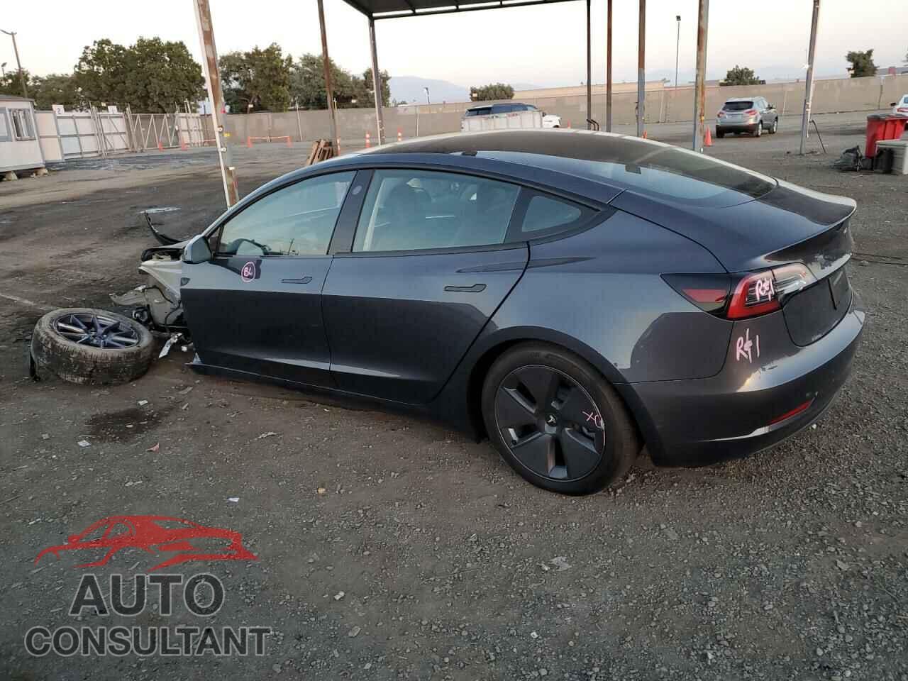 TESLA MODEL 3 2023 - 5YJ3E1EA8PF672809