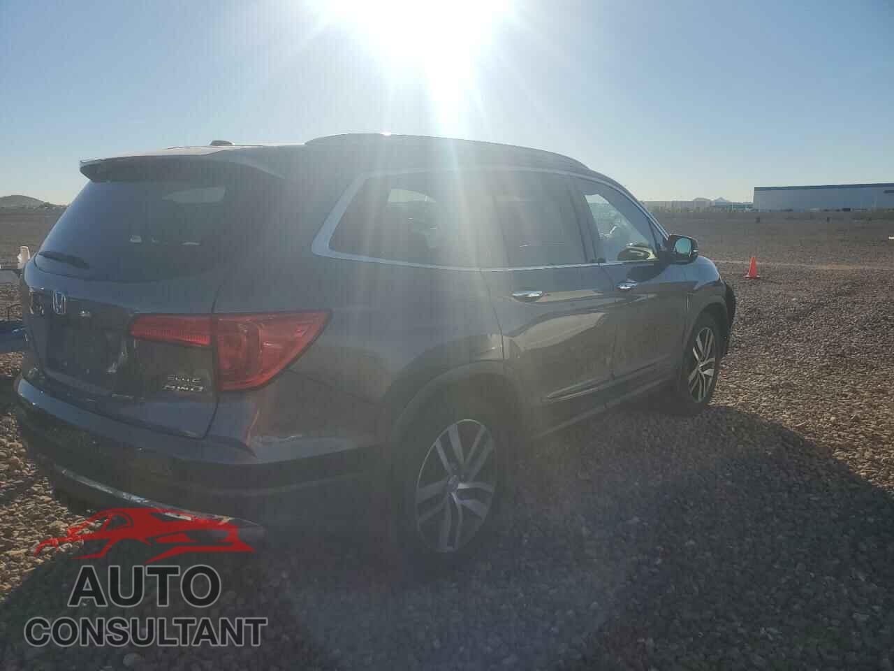 HONDA PILOT 2016 - 5FNYF6H03GB038634