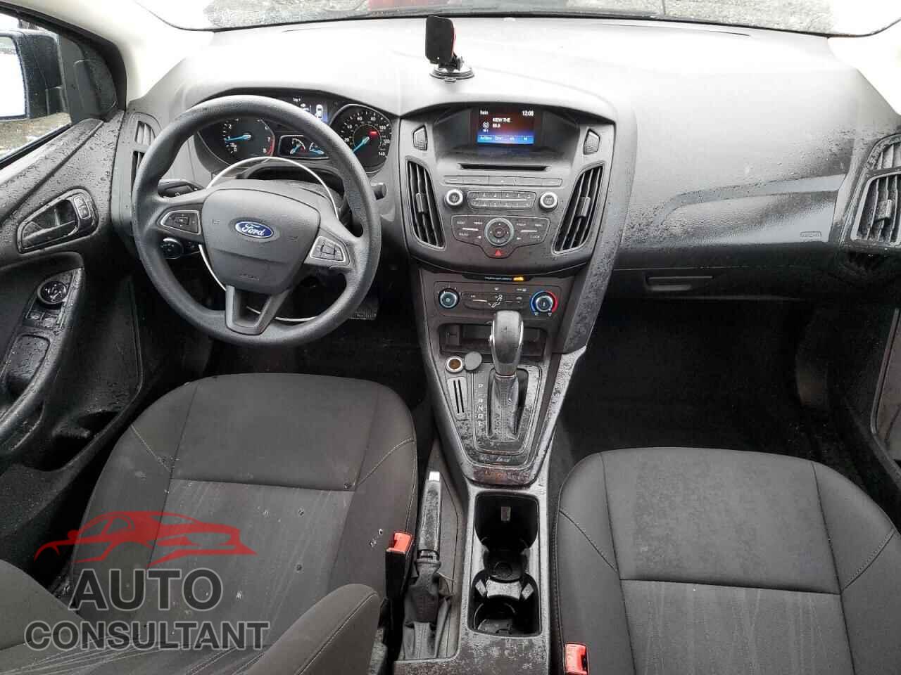 FORD FOCUS 2017 - 1FADP3E29HL223534