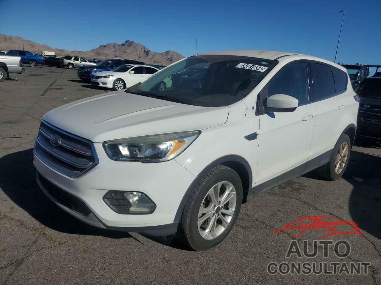 FORD ESCAPE 2017 - 1FMCU0GD7HUB26513
