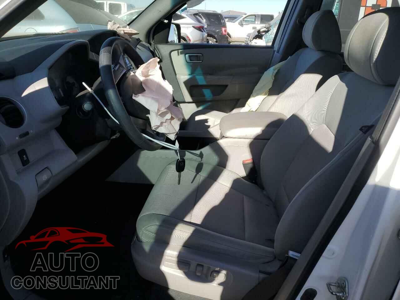 HONDA PILOT 2015 - 5FNYF4H32FB072271