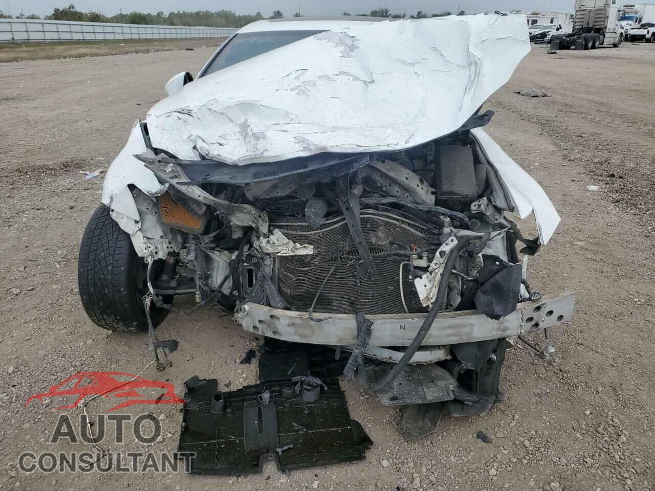 LEXUS IS 2015 - JTHBE1D23F5019406