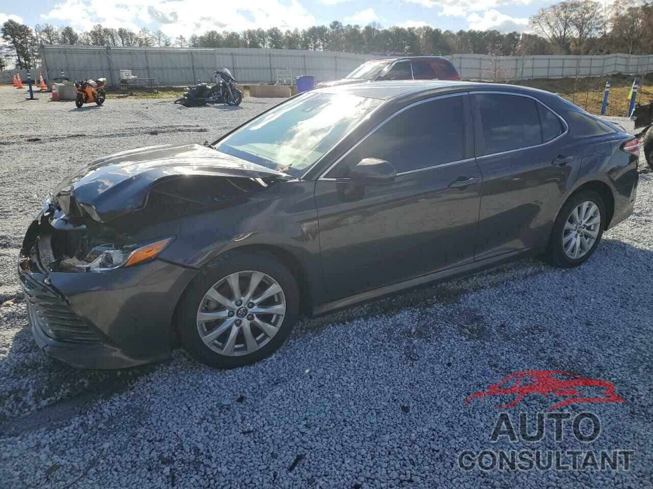 TOYOTA CAMRY 2018 - 4T1B11HK8JU017314