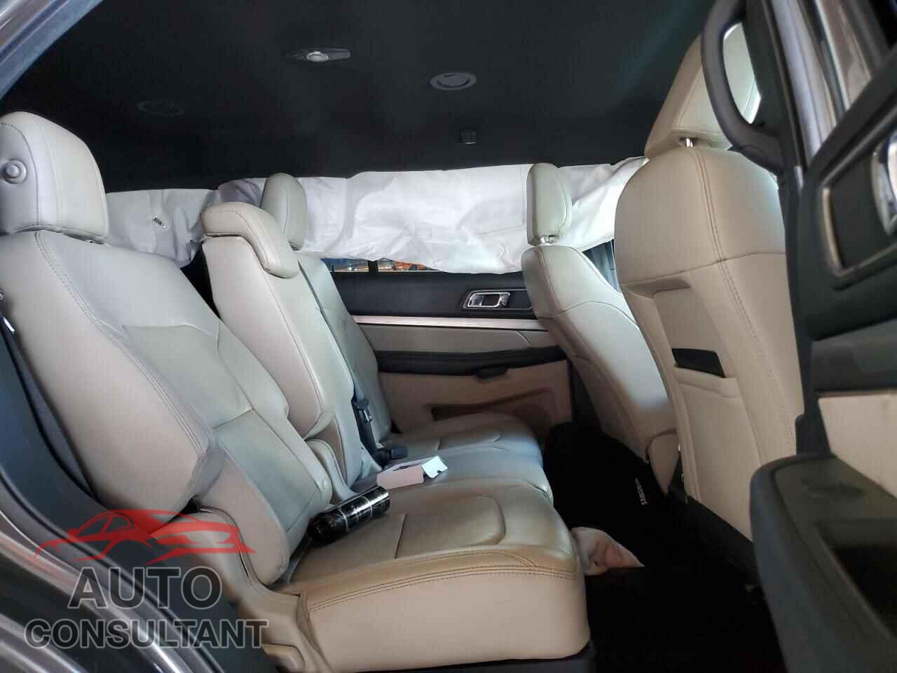 FORD EXPLORER 2018 - 1FM5K7D86JGB15554