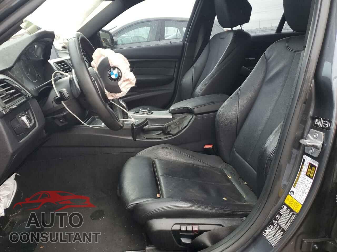 BMW 3 SERIES 2014 - WBA3B3C57EJ977909